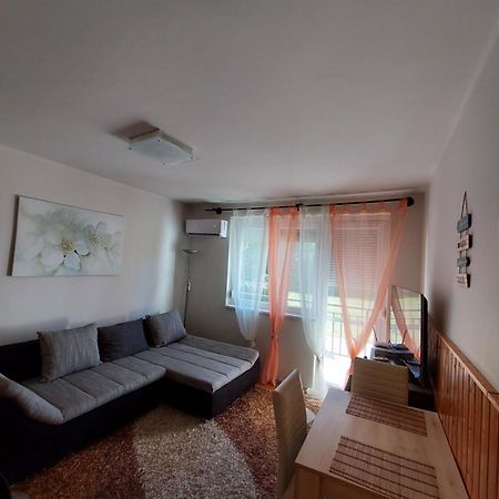 Dorka Apartman Vonyarcvashegy Exterior foto