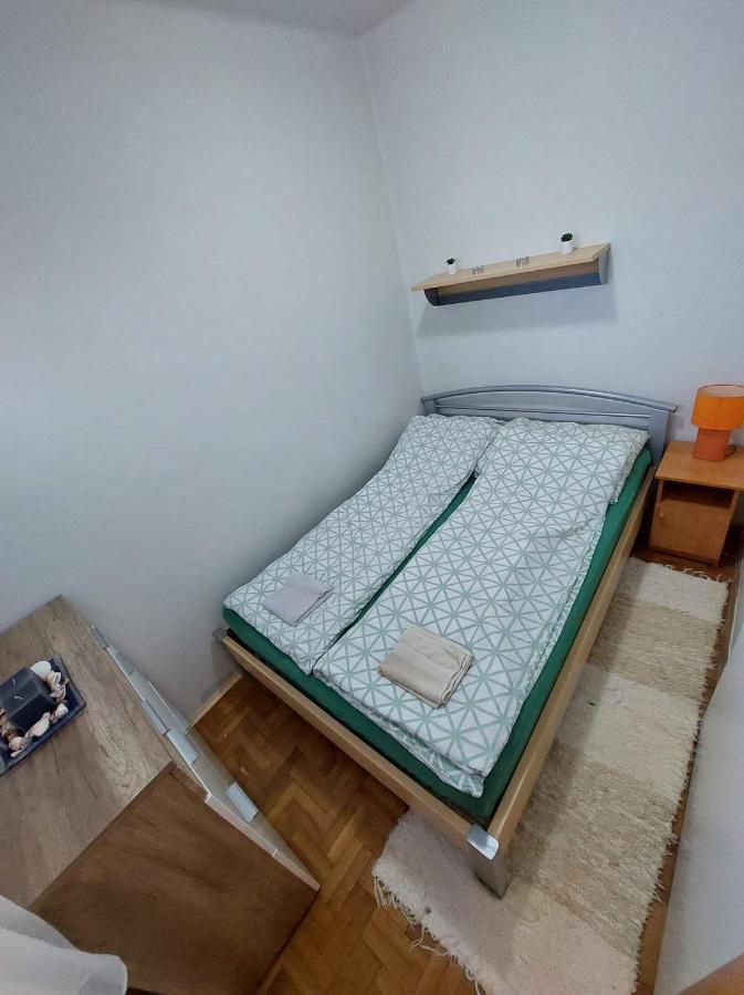 Dorka Apartman Vonyarcvashegy Exterior foto